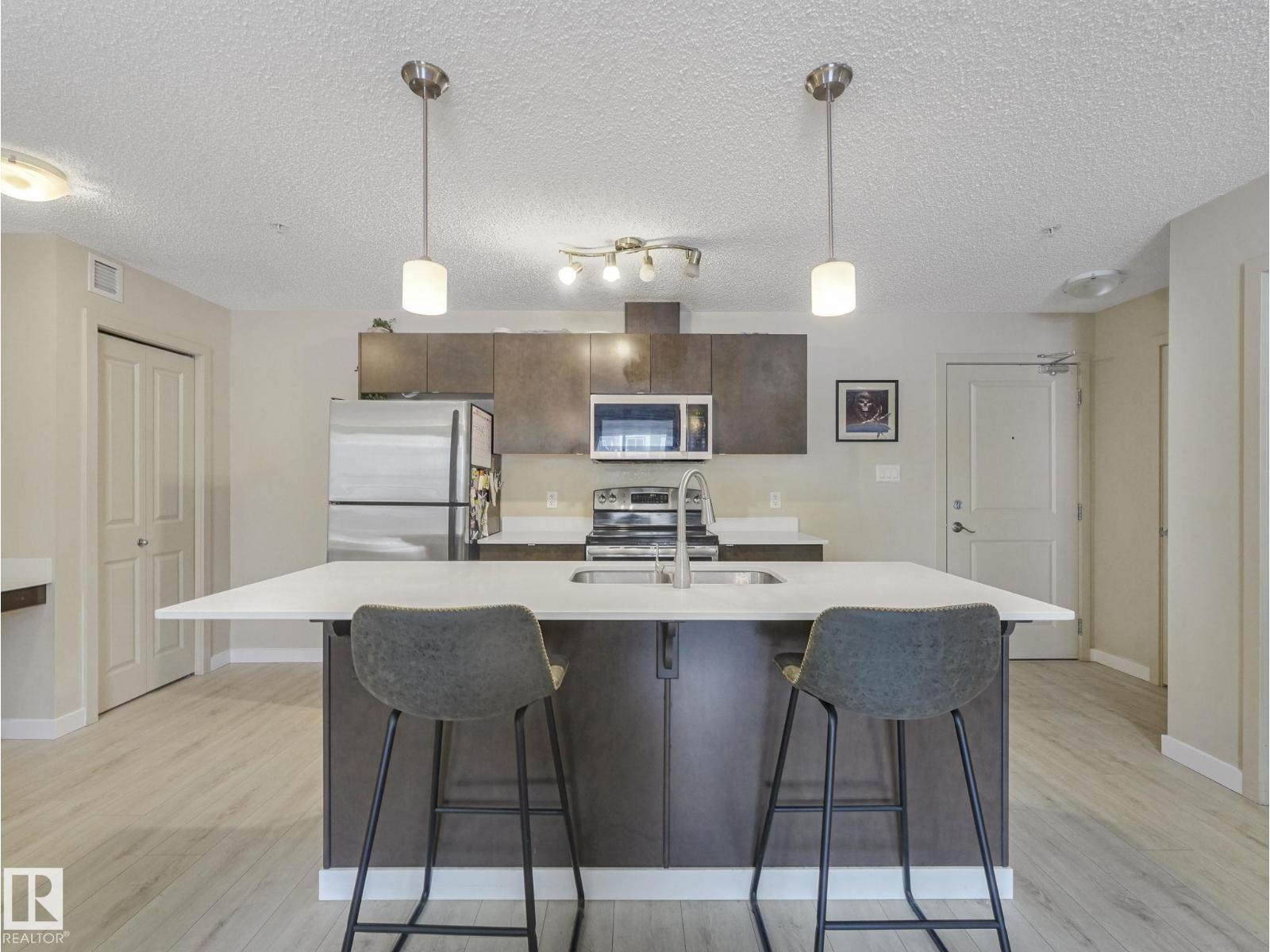 #110 508 ALBANY WY NW - Image 3