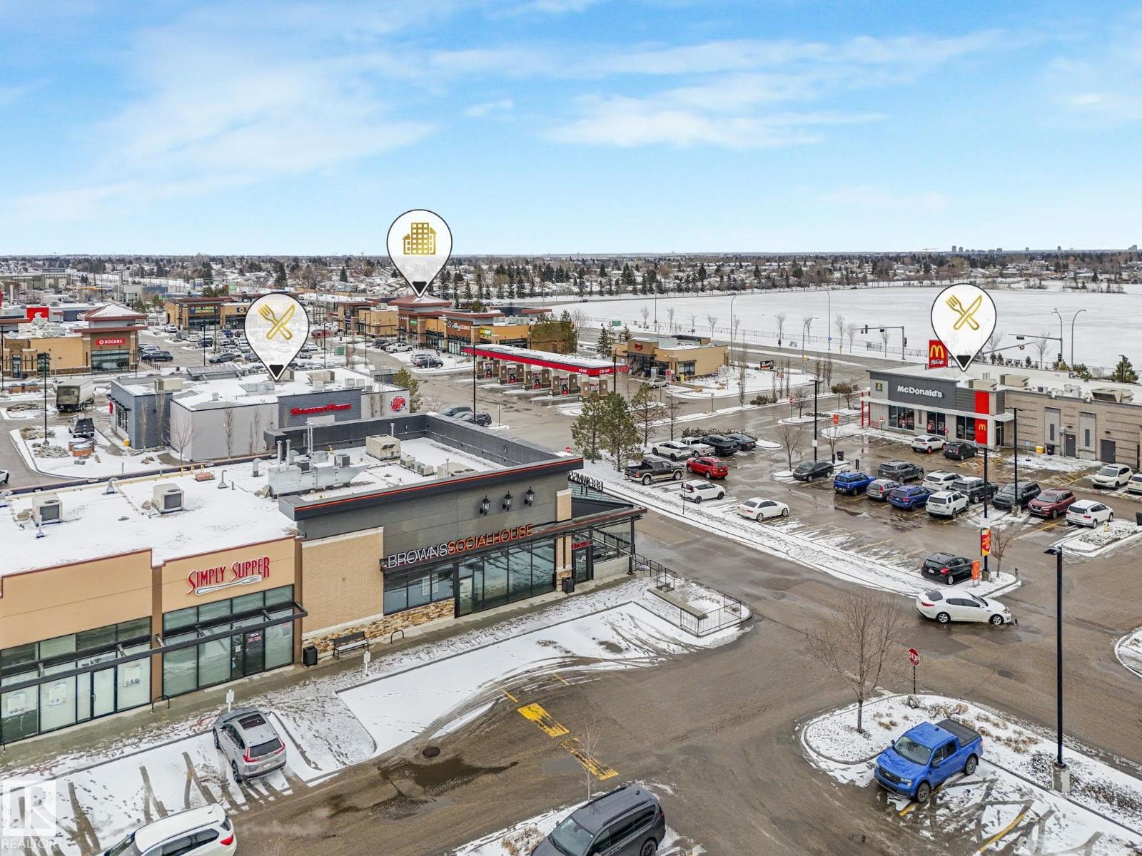 #110 508 ALBANY WY NW - 49