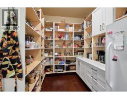 10163 247 Street, Maple Ridge, BC V2W0H1 Photo 10