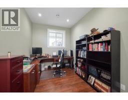 10163 247 Street, Maple Ridge, BC V2W0H1 Photo 26