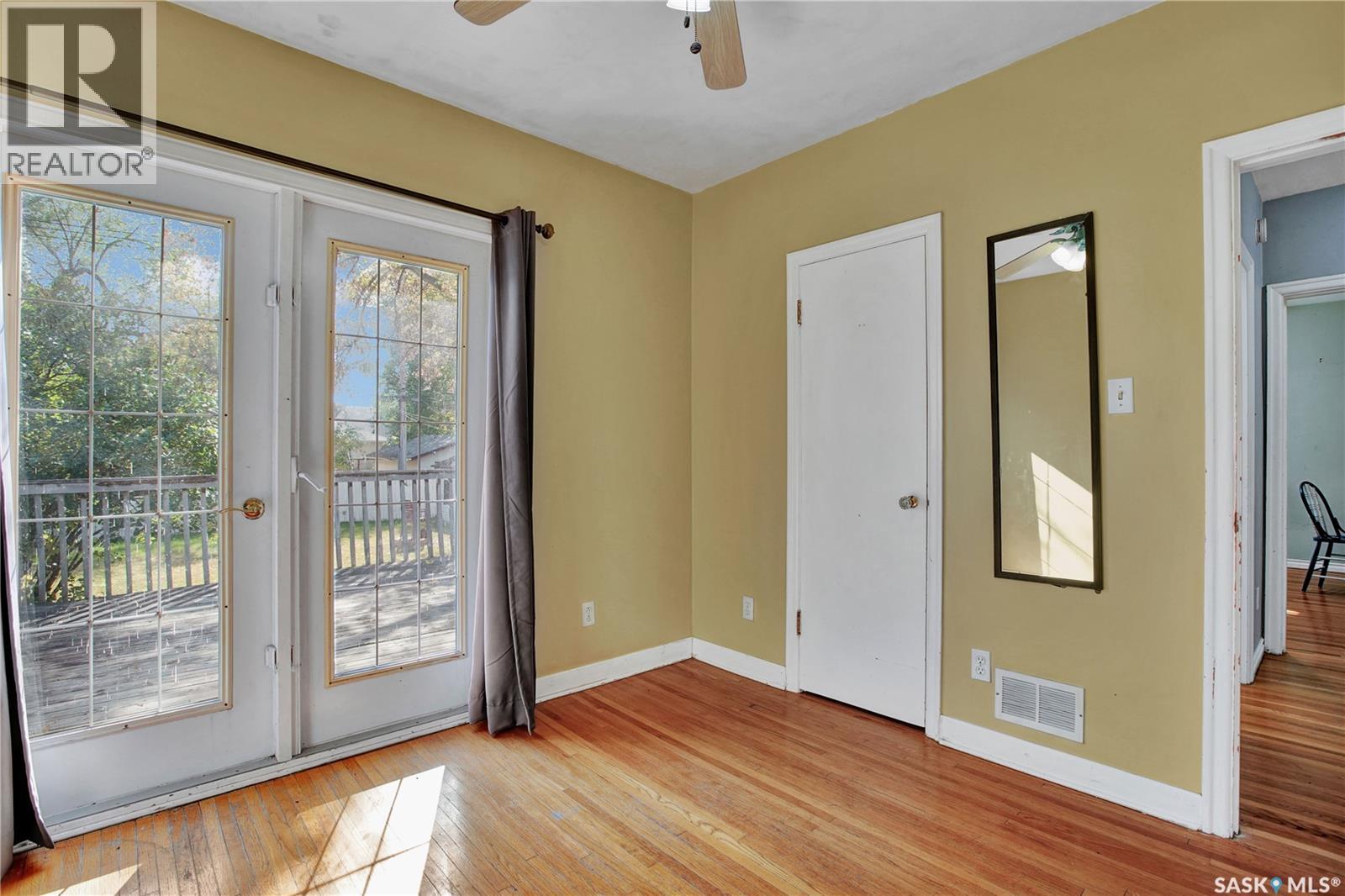 1328 Main STREET - 14