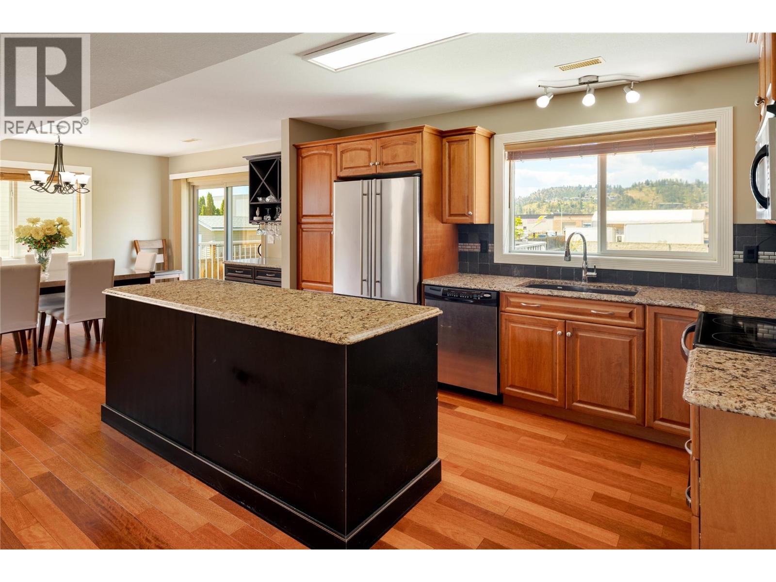 940 Mayfair Road - 1