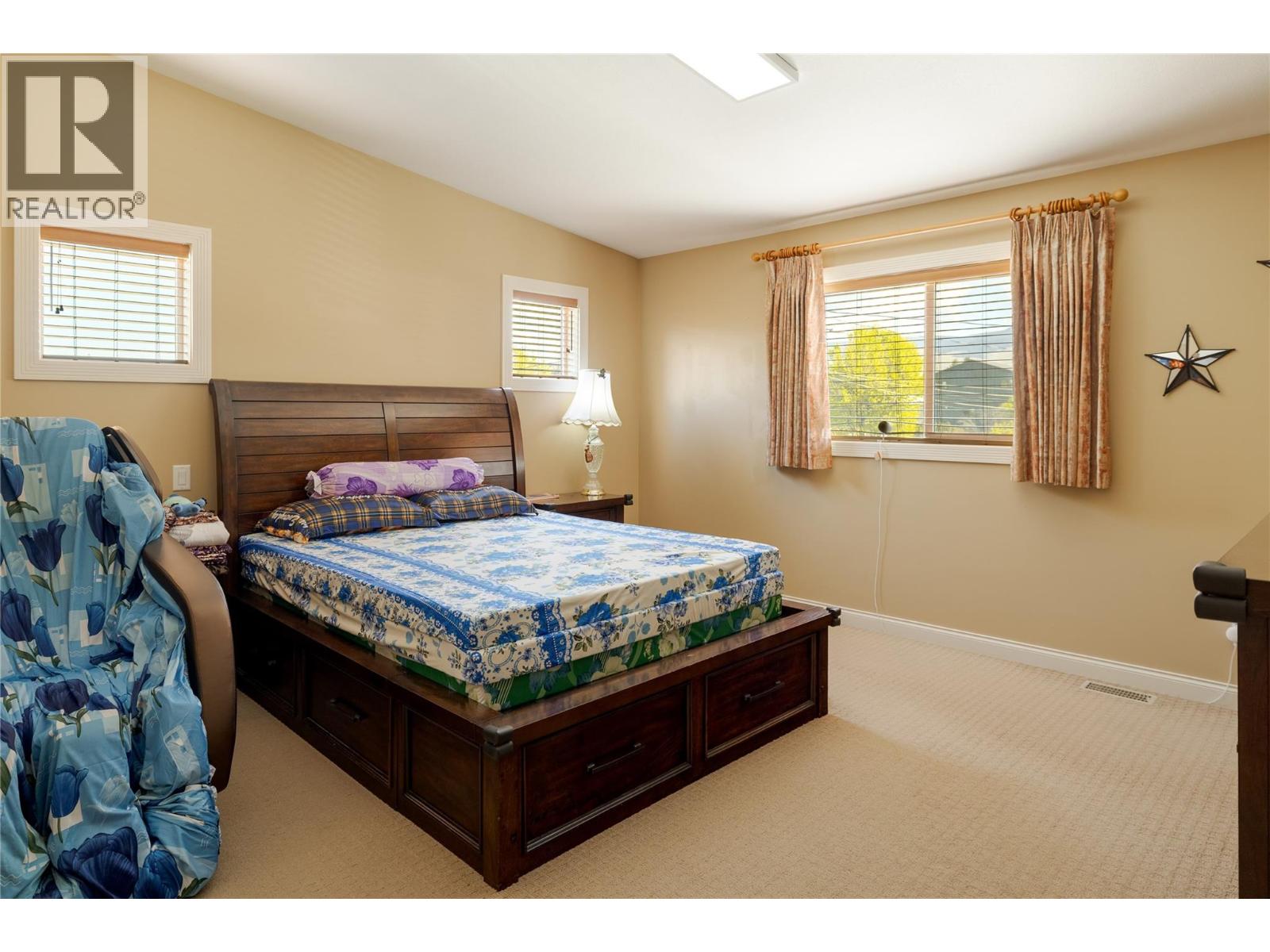 940 Mayfair Road - 25