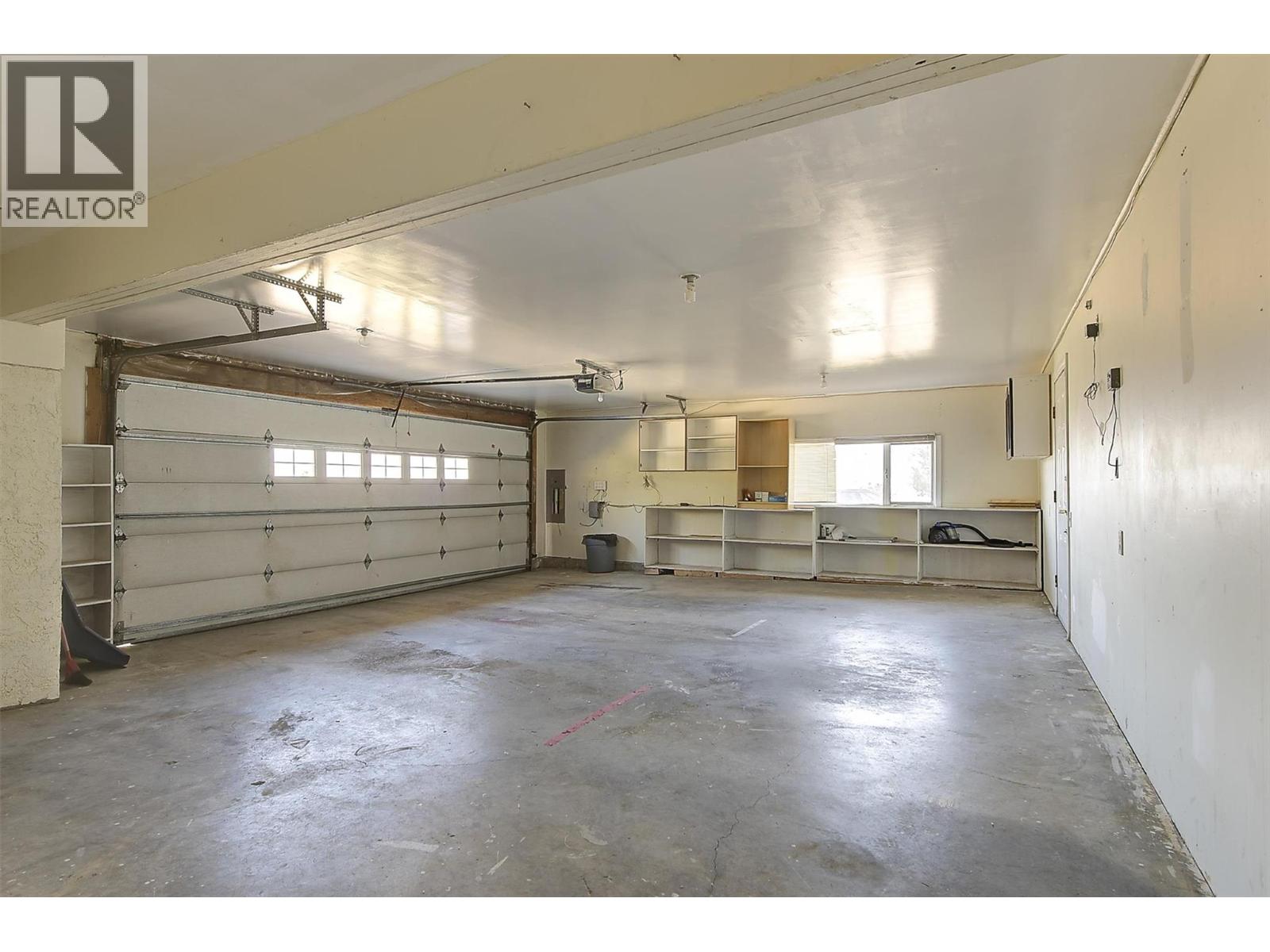 2194 Shamrock Drive - 50