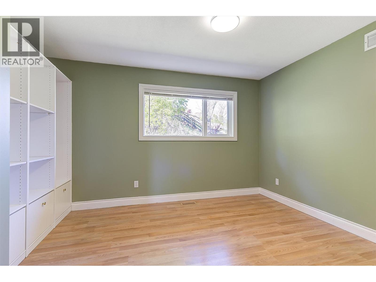 2194 Shamrock Drive - 41