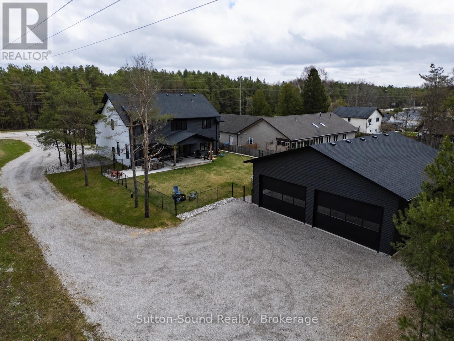 240 BRUCE STREET - 49