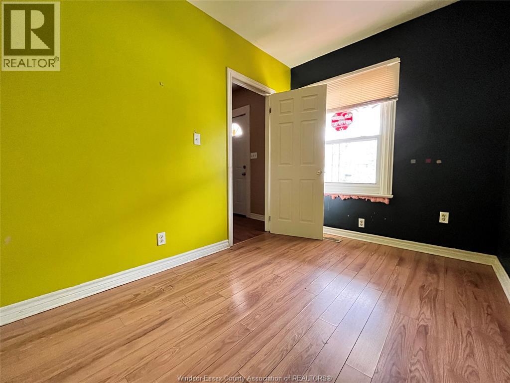 383 BRIDGE, Windsor, Ontario, N9B2M3 — Photo 4