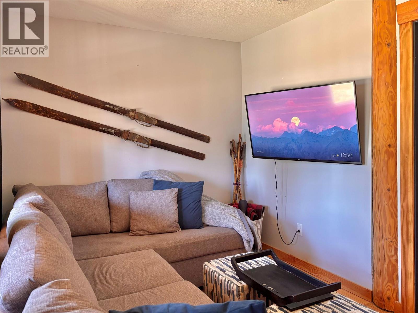 4809 Snow Pines Road Unit# D, Big White