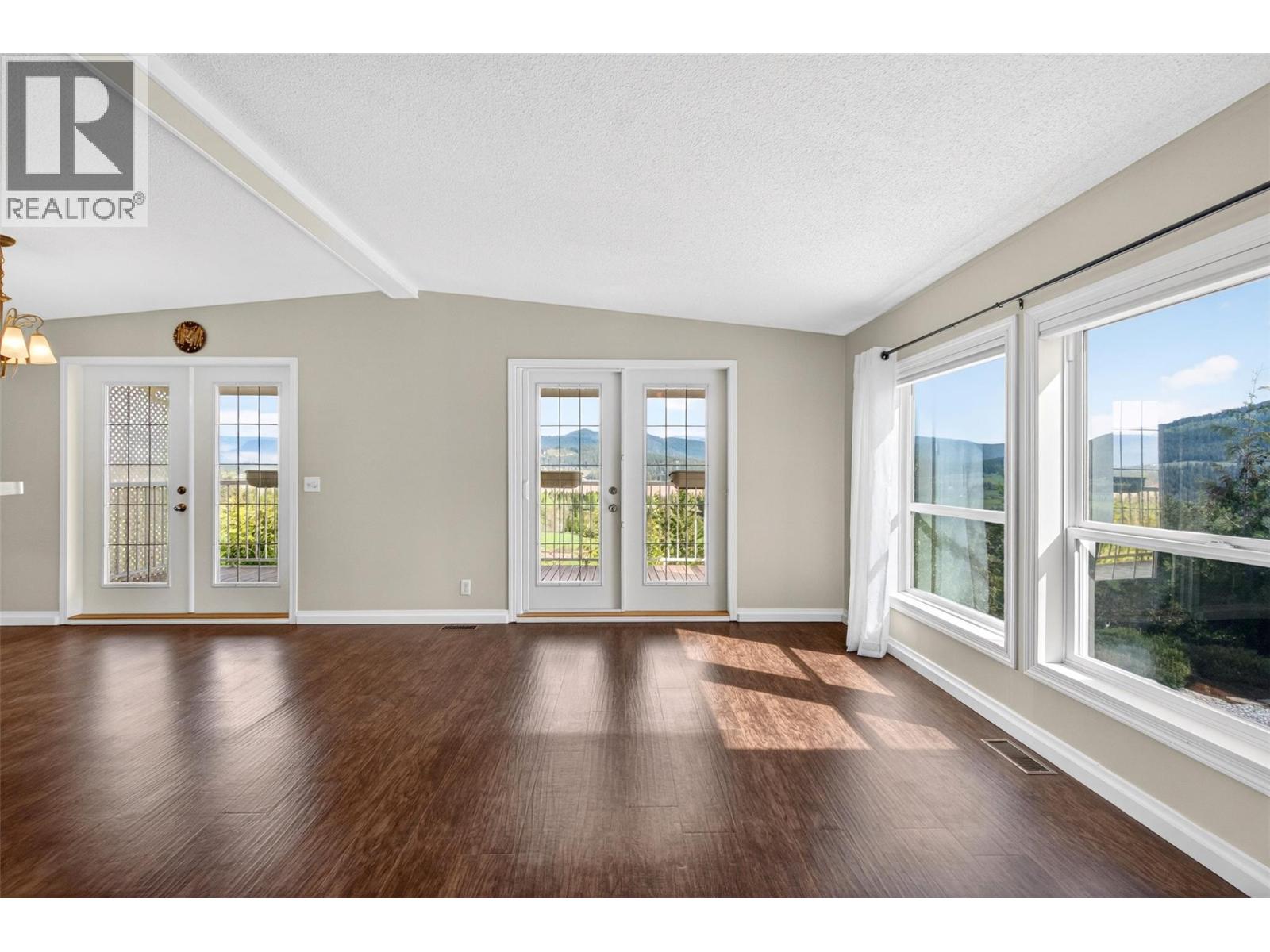#23 1885 Tappen Notch Hill Road - 14