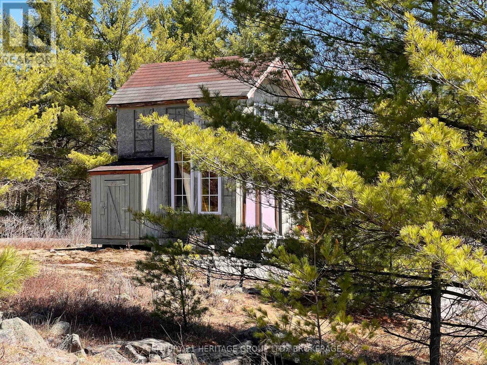 2355 RAYMO ROAD - 32