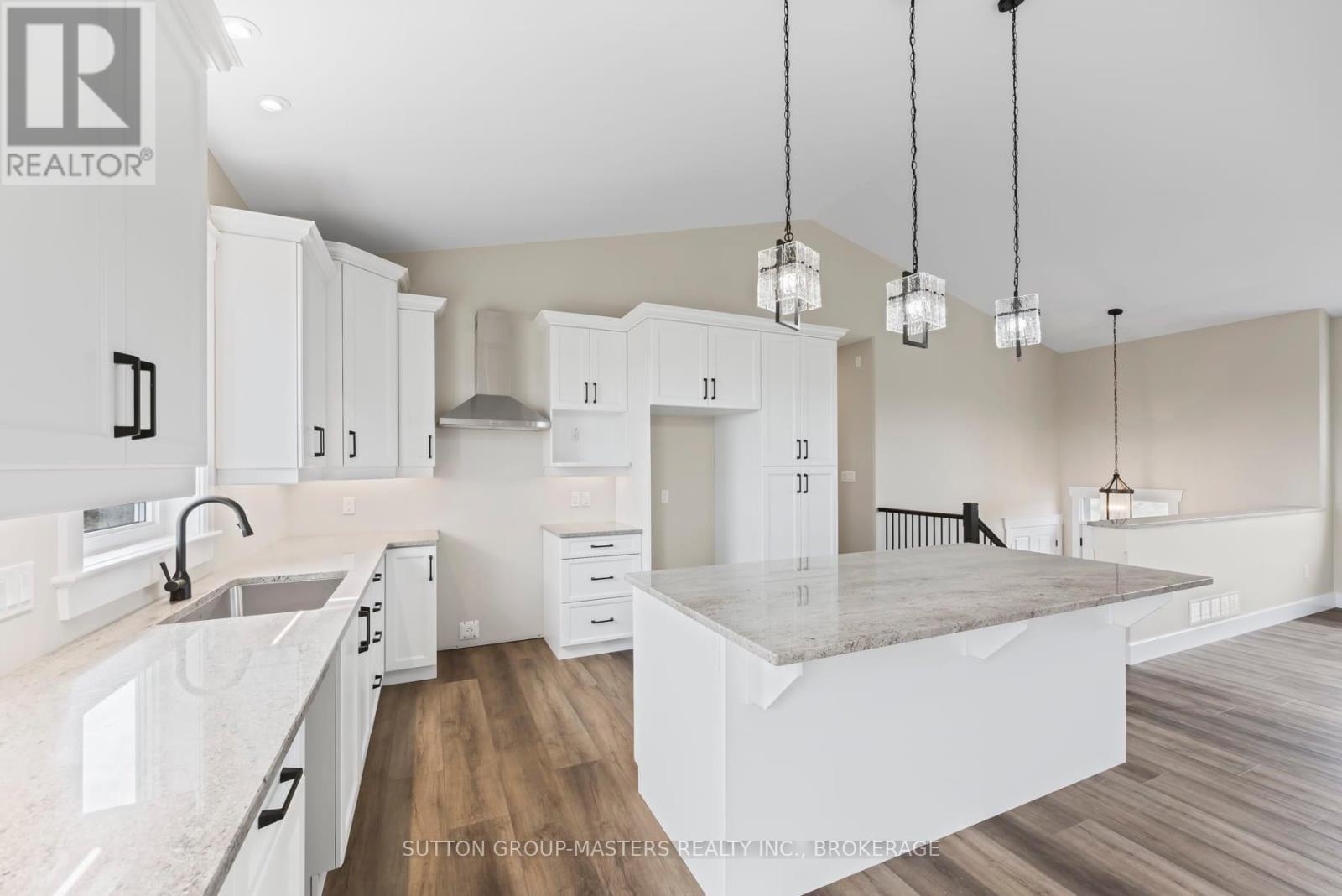 3893 ROUND LAKE ROAD W - 10