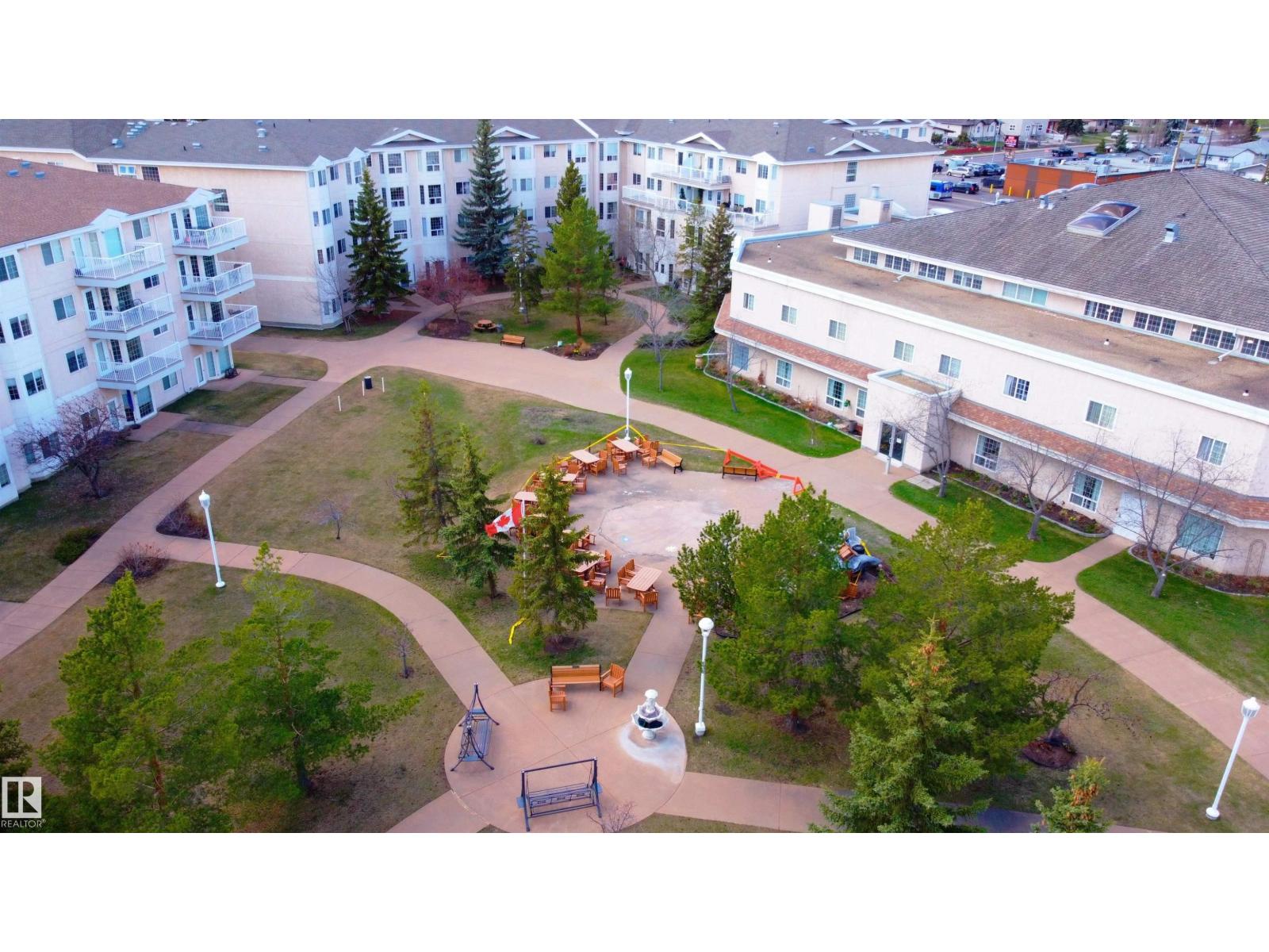 #454 13441 127 ST NW - 32