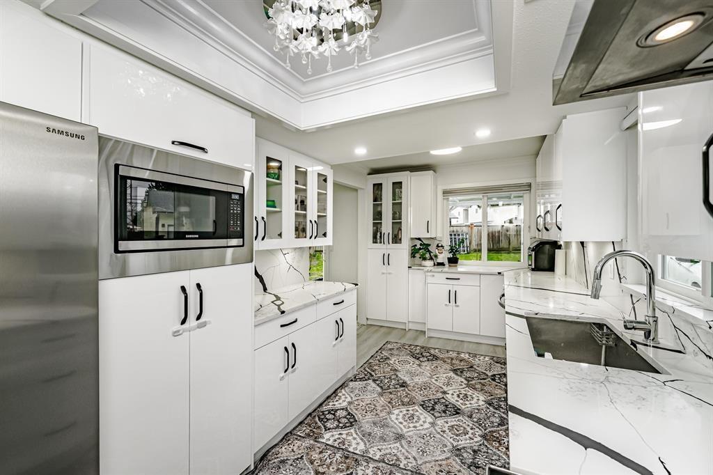 4 Bed, 3 Bath House for Sale in Surrey – 13232 82 AVENUE, Surrey - Image 8