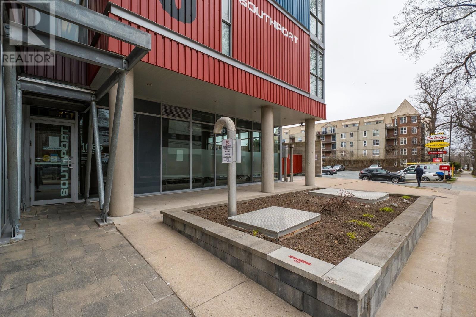 Property 23 of 44 of 504 1065 Barrington Street