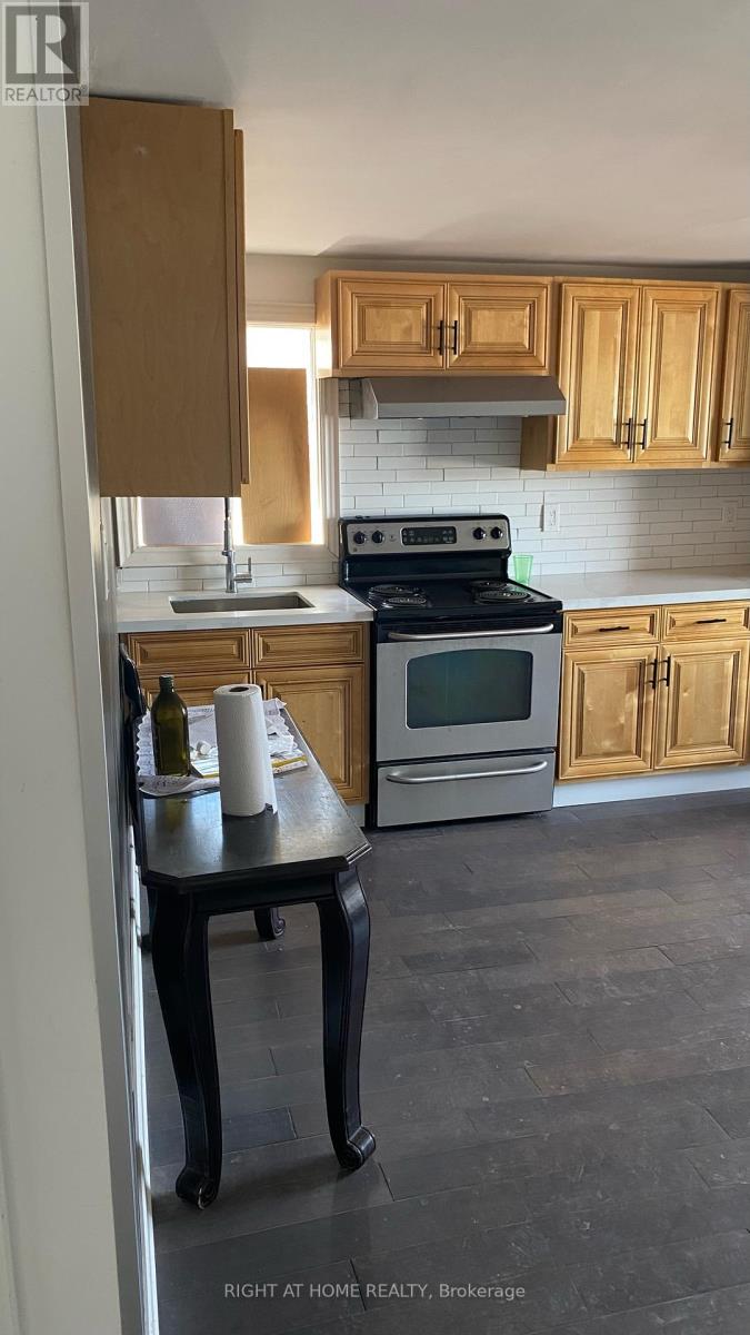 181 CEDRIC AVENUE - Image 2