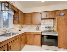 Laundry room - 4231 Interurban Rd, Saanich, BC V9E2C6 Photo 10