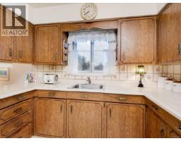 Unfinished Room - 4231 Interurban Rd, Saanich, BC V9E2C6 Photo 11
