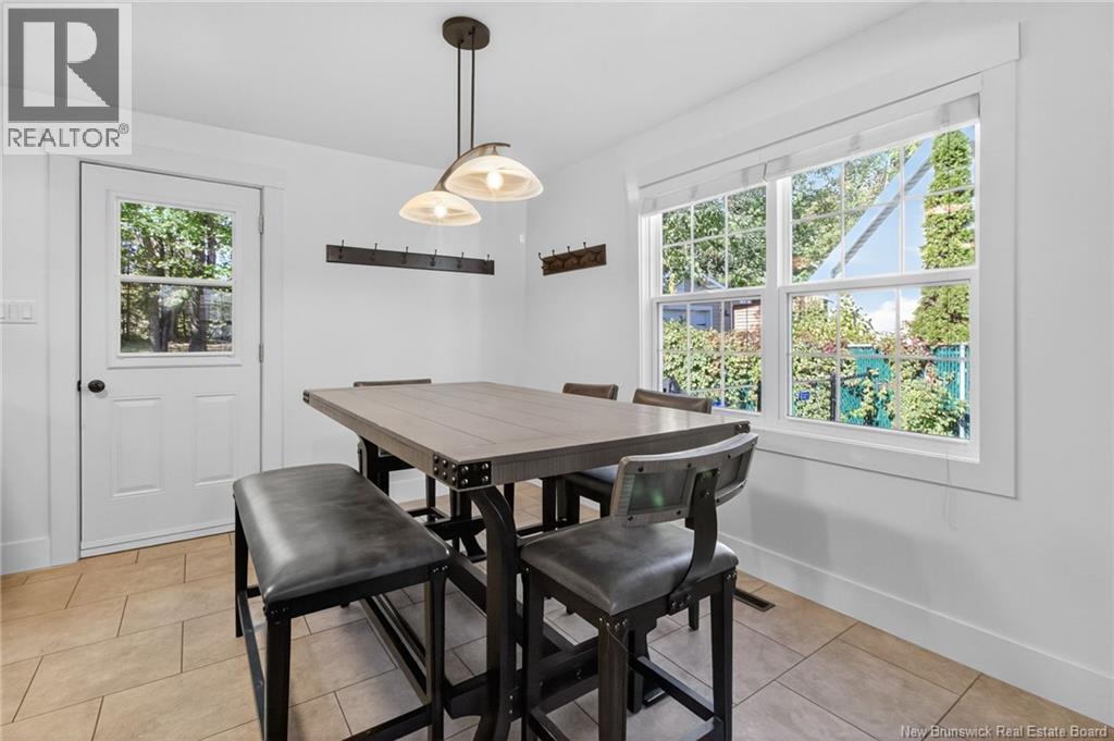 513 Blythwood Avenue - 10