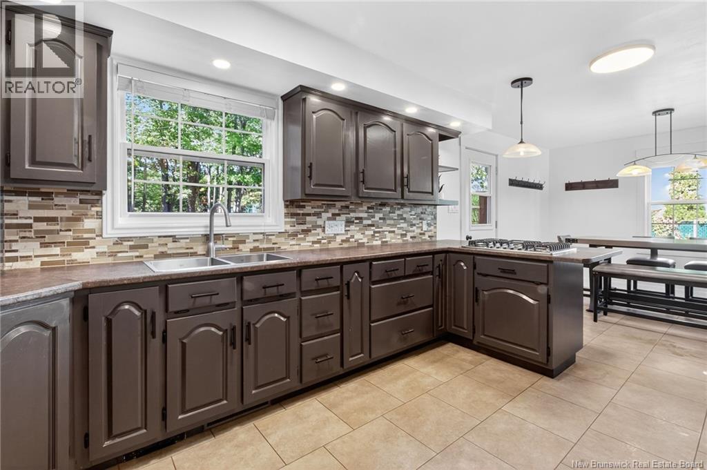 513 Blythwood Avenue - 6
