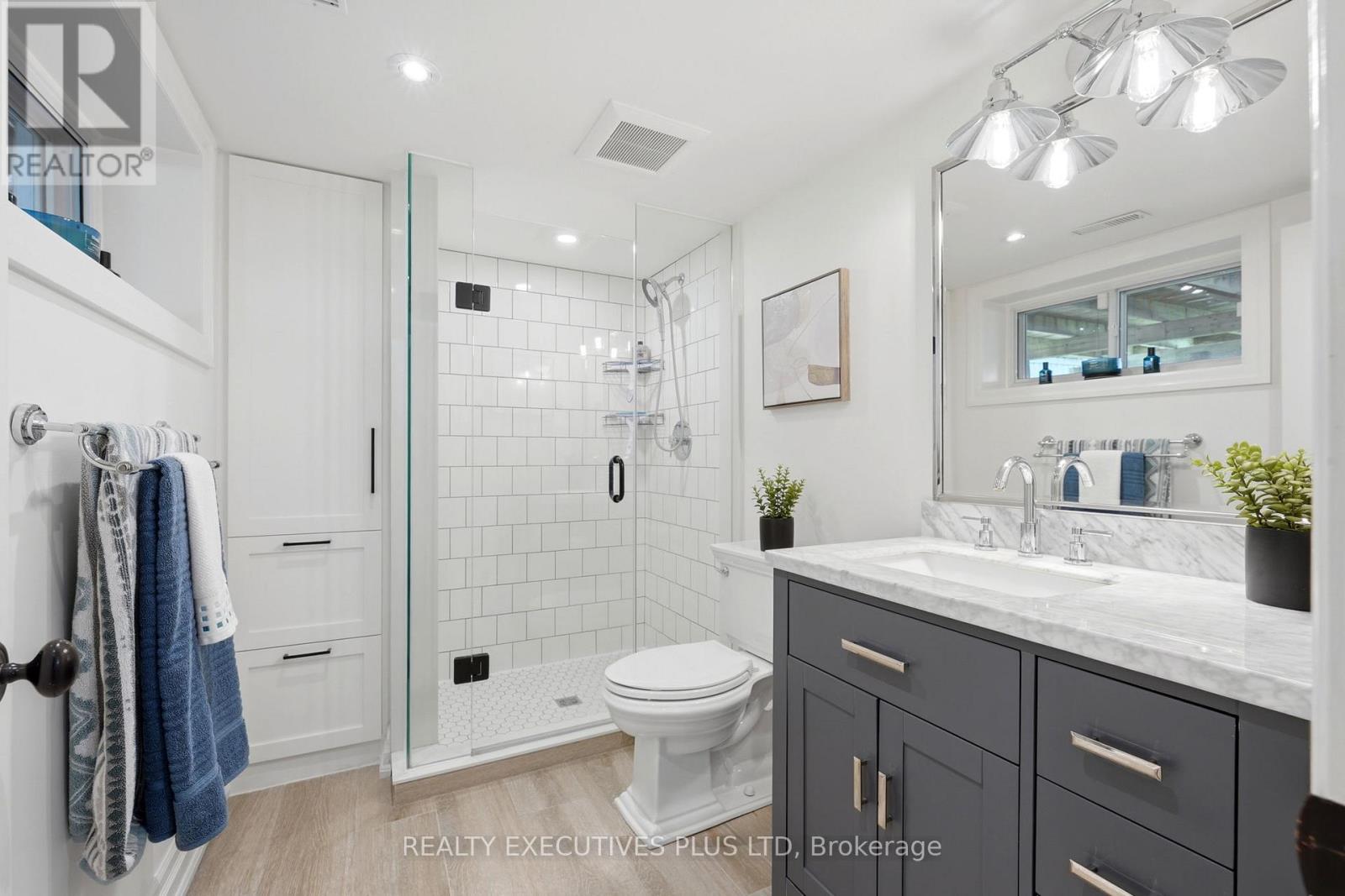 9 HAZELBURY DRIVE - 25