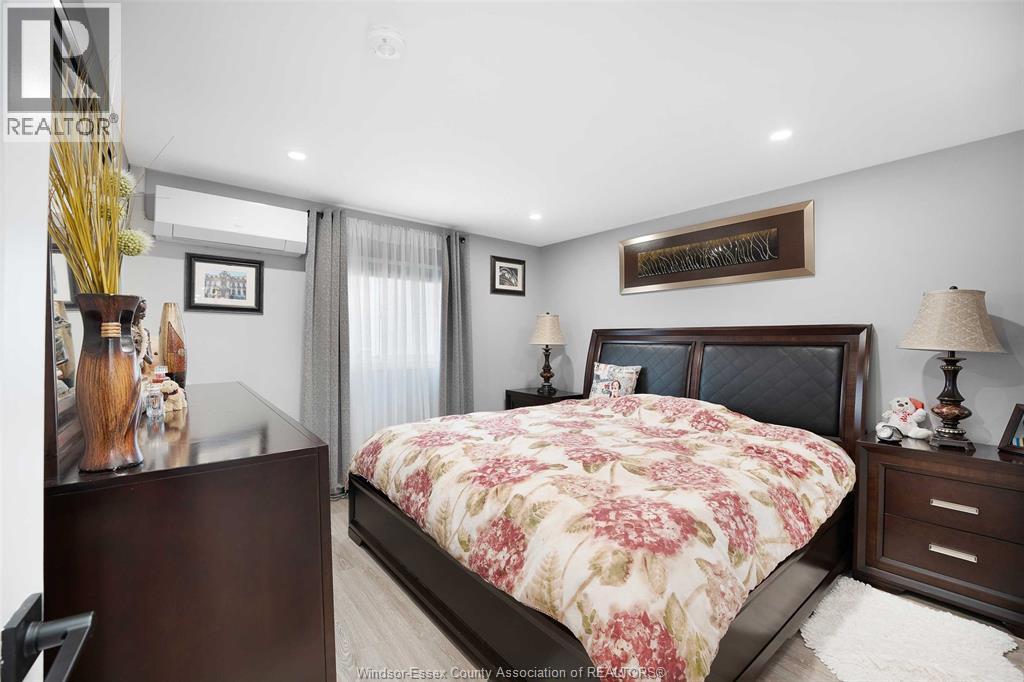 20 BONITA, Windsor, Ontario, N8W2B5 — Photo 16