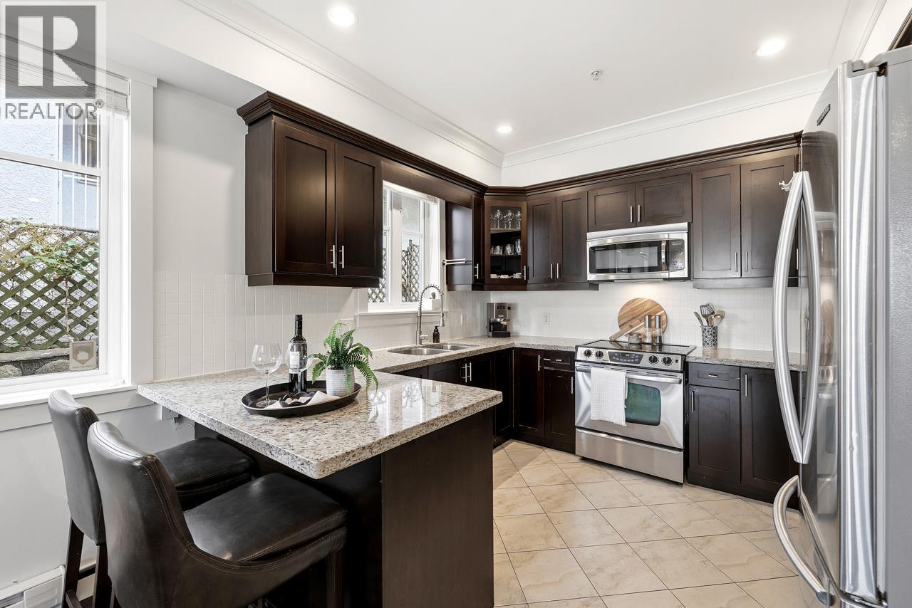 3 Bed, 4 Bath Townhouse for Sale in Vancouver – 1828 E GEORGIA STREET, Vancouver – MLS# R3119430 - Image 16