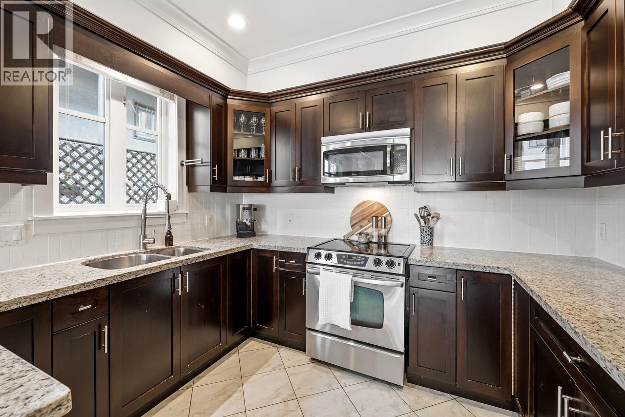 3 Bed, 4 Bath Townhouse for Sale in Vancouver – 1828 E GEORGIA STREET, Vancouver – MLS# R3119430 - Image 32