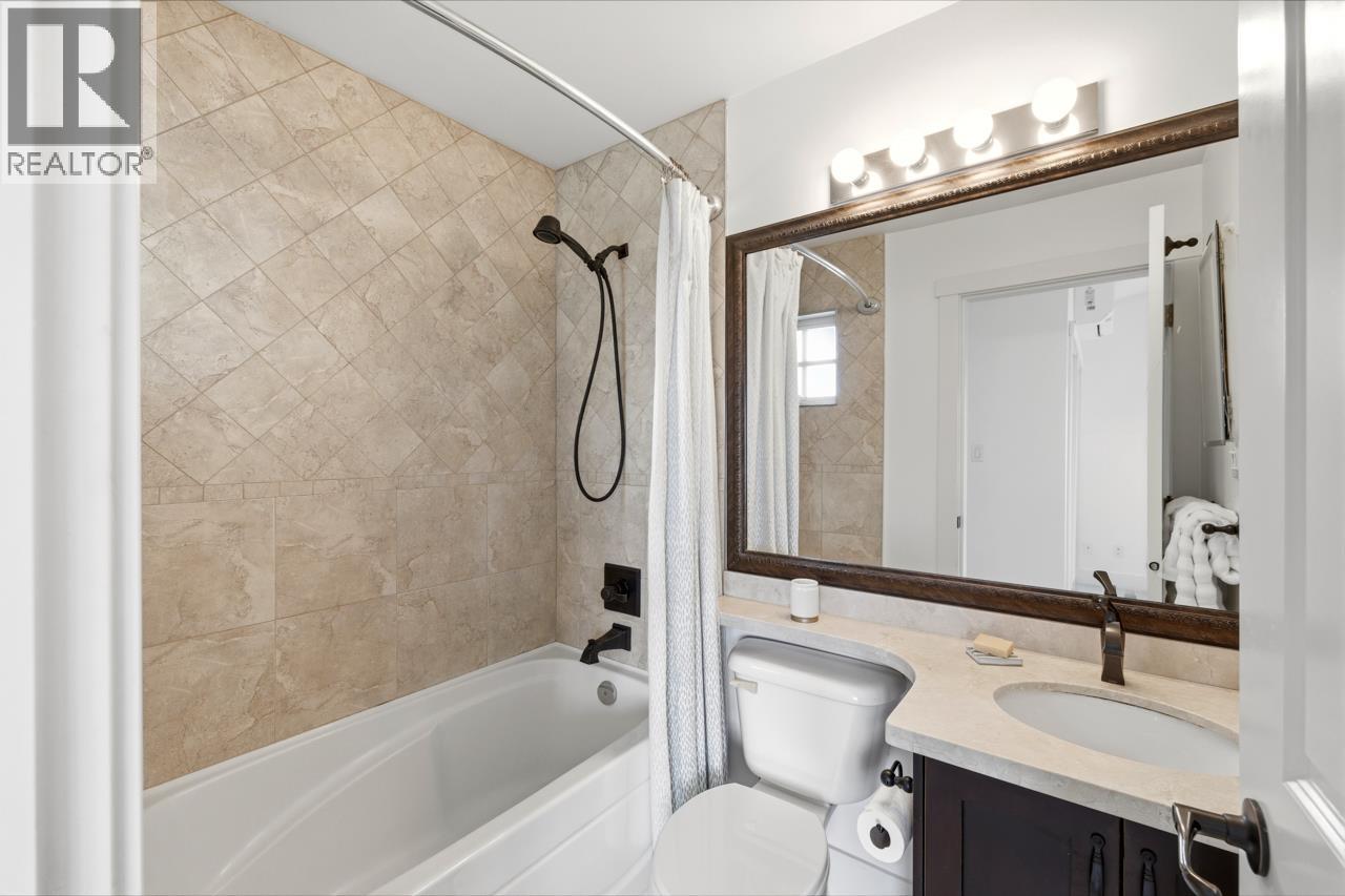 3 Bed, 4 Bath Townhouse for Sale in Vancouver – 1828 E GEORGIA STREET, Vancouver – MLS# R3119430 - Image 6