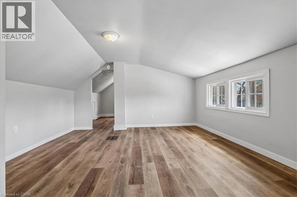 155 1/2 LAKE Street - 10