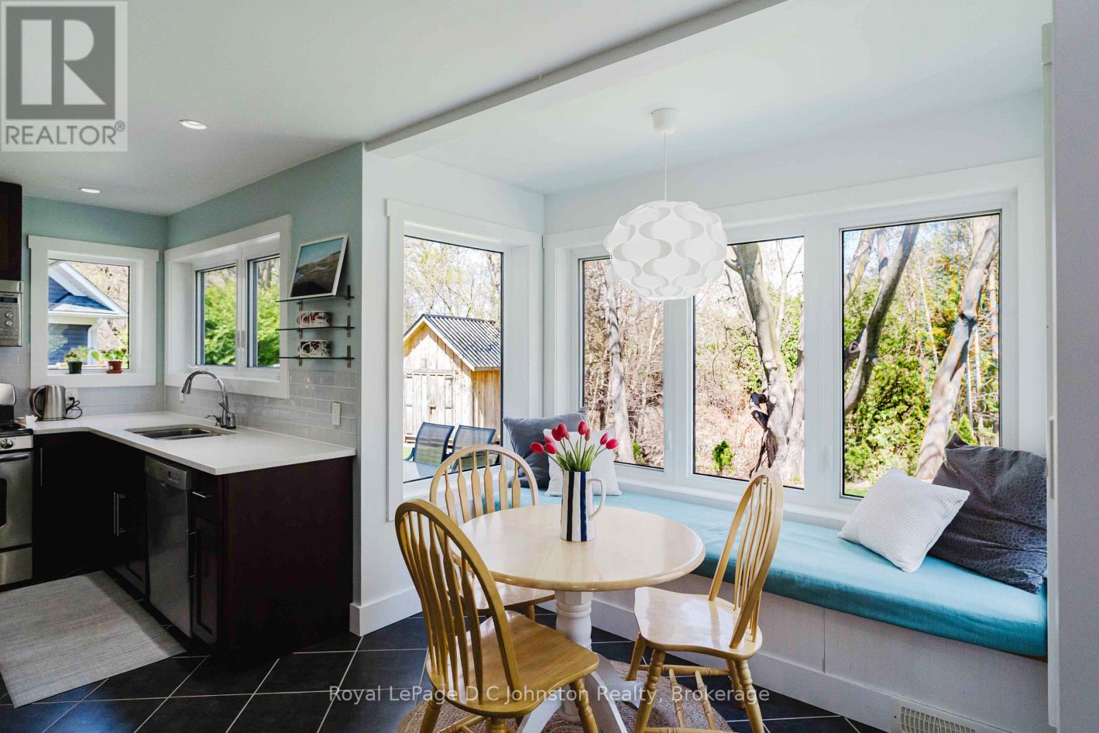 516 MEADOW LANE - 16