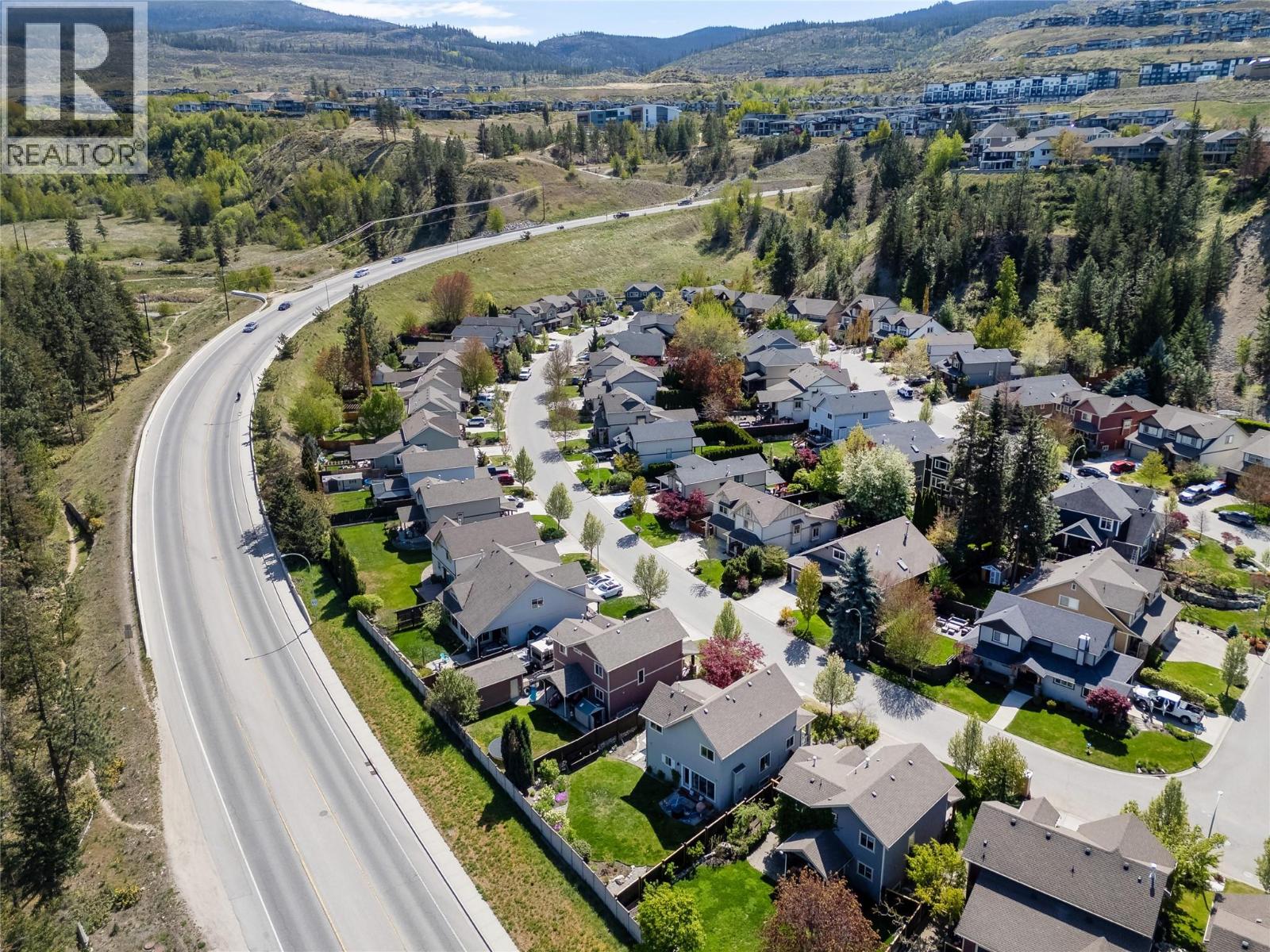  916 Paret Crescent, Kelowna