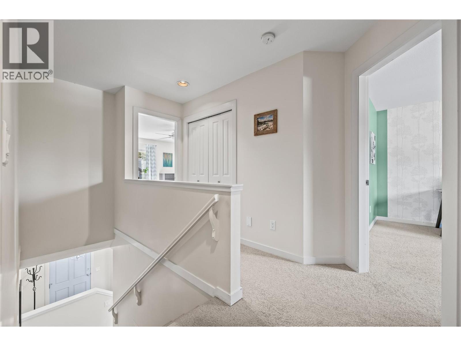 916 Paret Crescent - 39