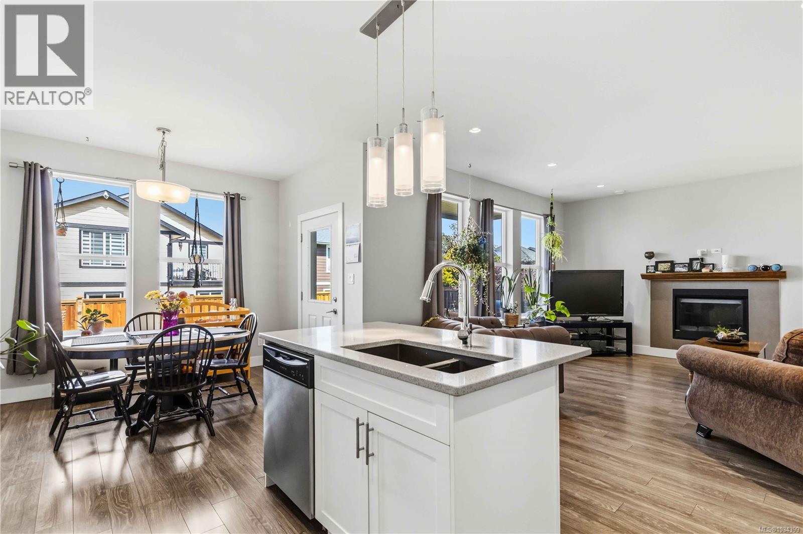  6541 Steeple Chase, Sooke