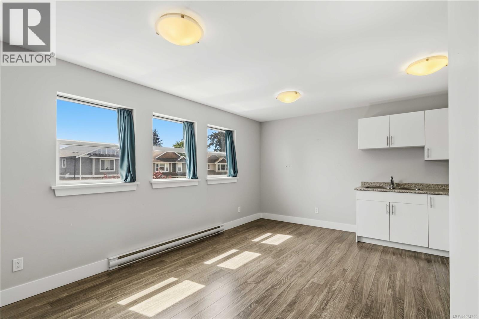  6541 Steeple Chase, Sooke