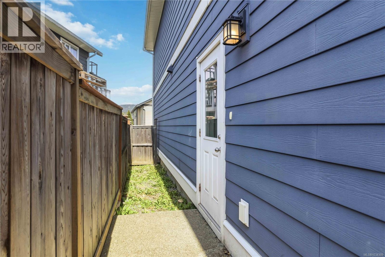  6541 Steeple Chase, Sooke
