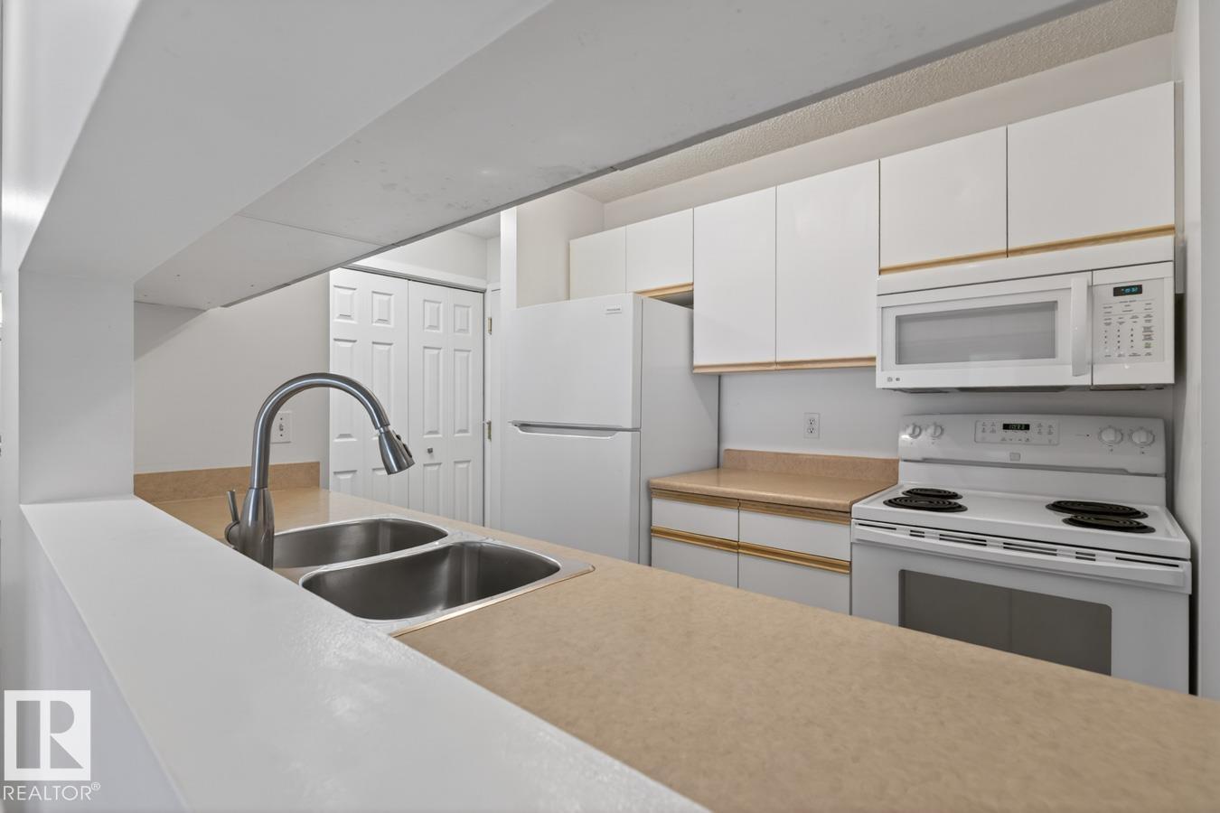#430 2520 50 ST NW, Edmonton