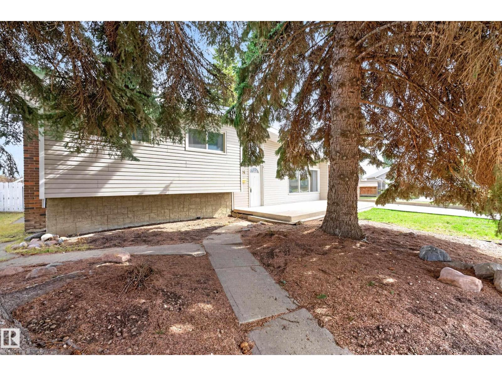 5304 90A AV NW, Edmonton