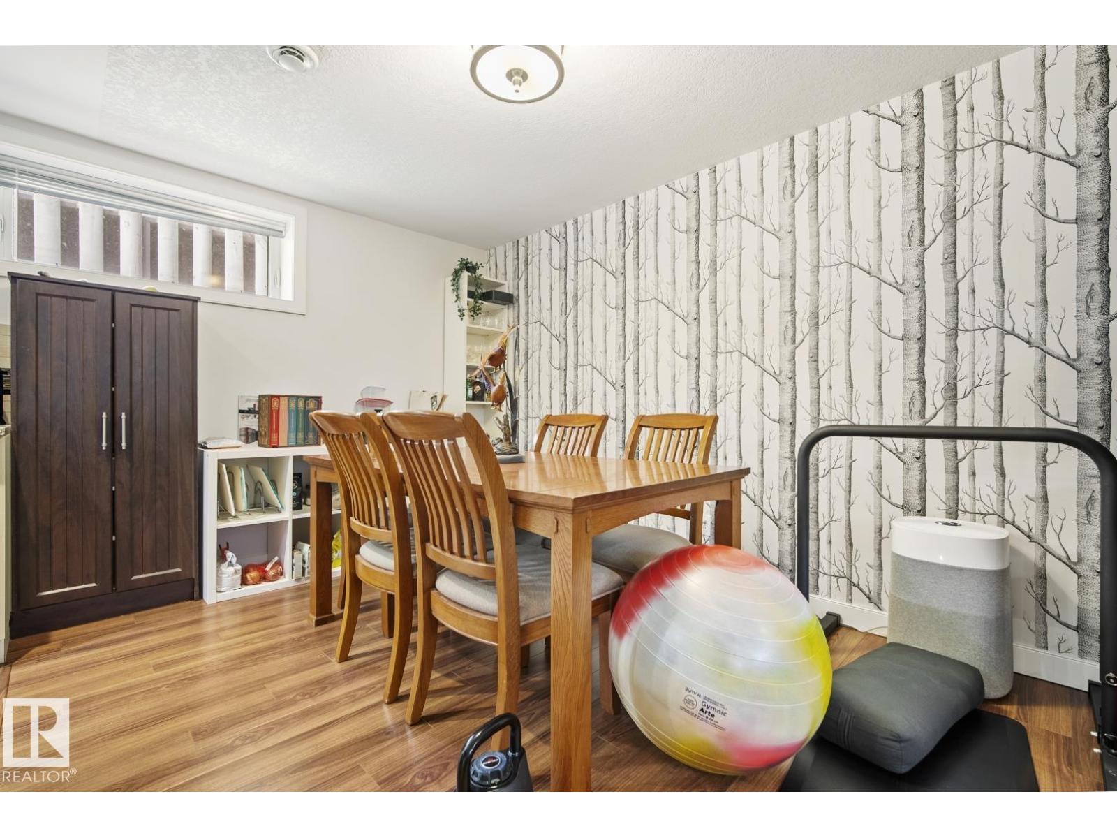 10649 67 AV NW, Edmonton