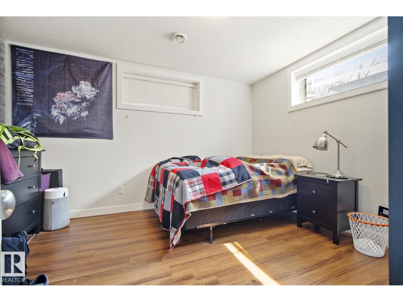 10649 67 AV NW, Edmonton