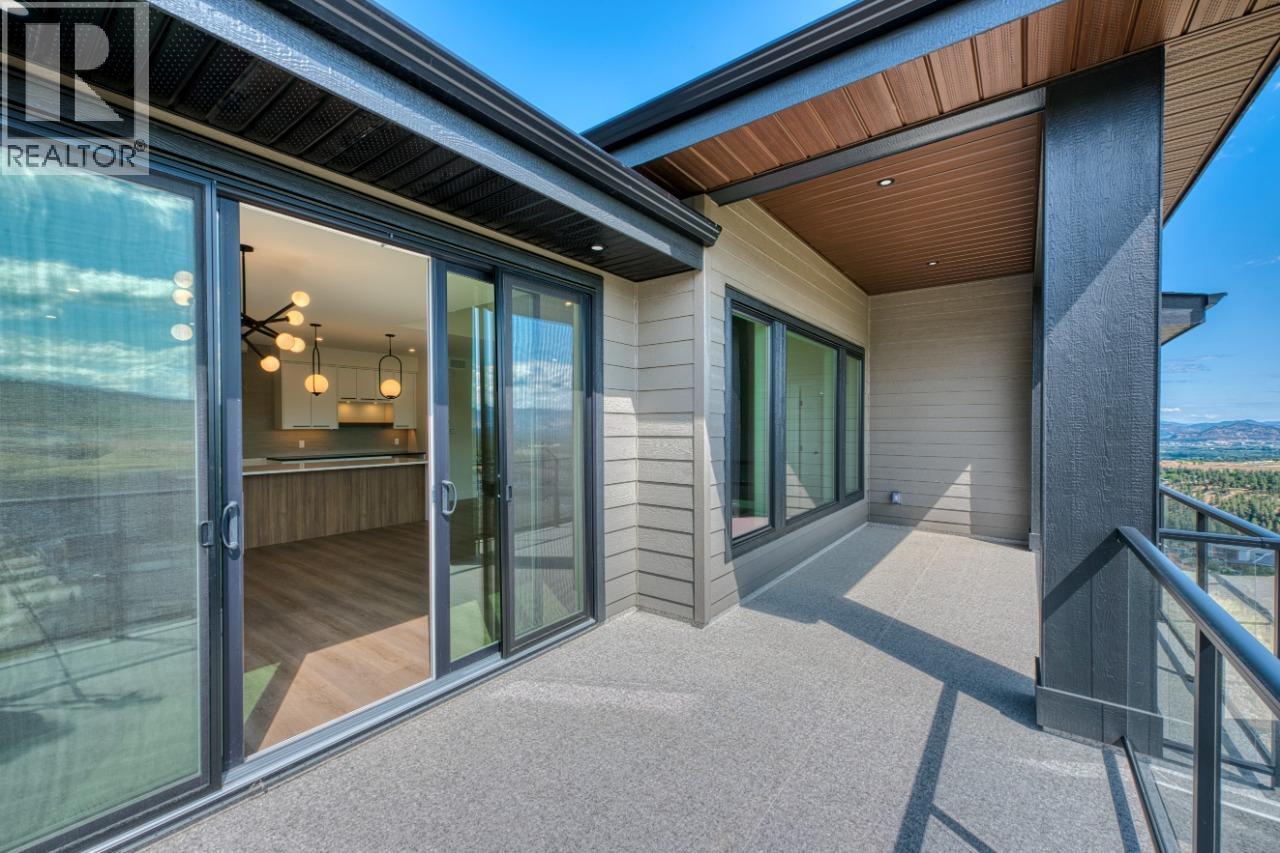  1070 Emslie Street, Kelowna
