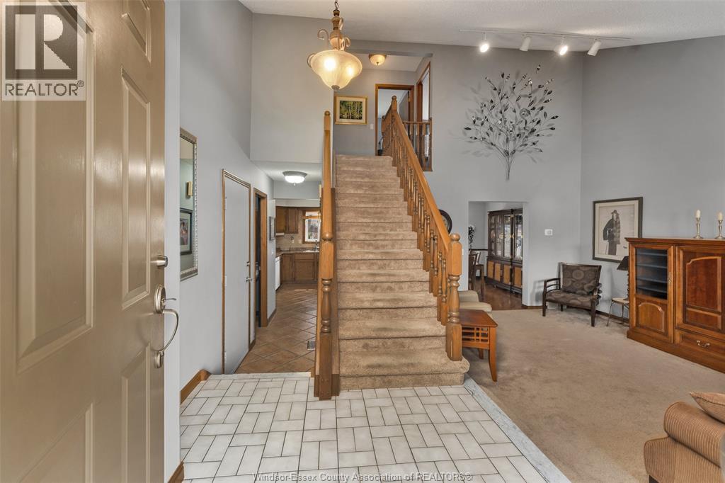 13185 SALICH COURT, Tecumseh, Ontario, N8N4J6 — Photo 4