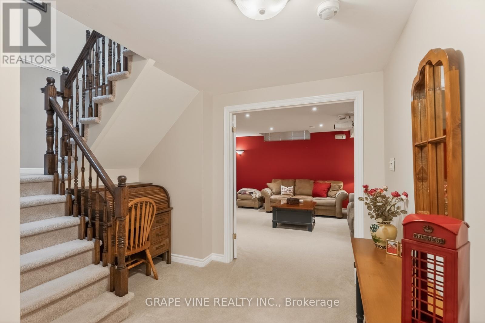 28 DELAMERE DRIVE - 19