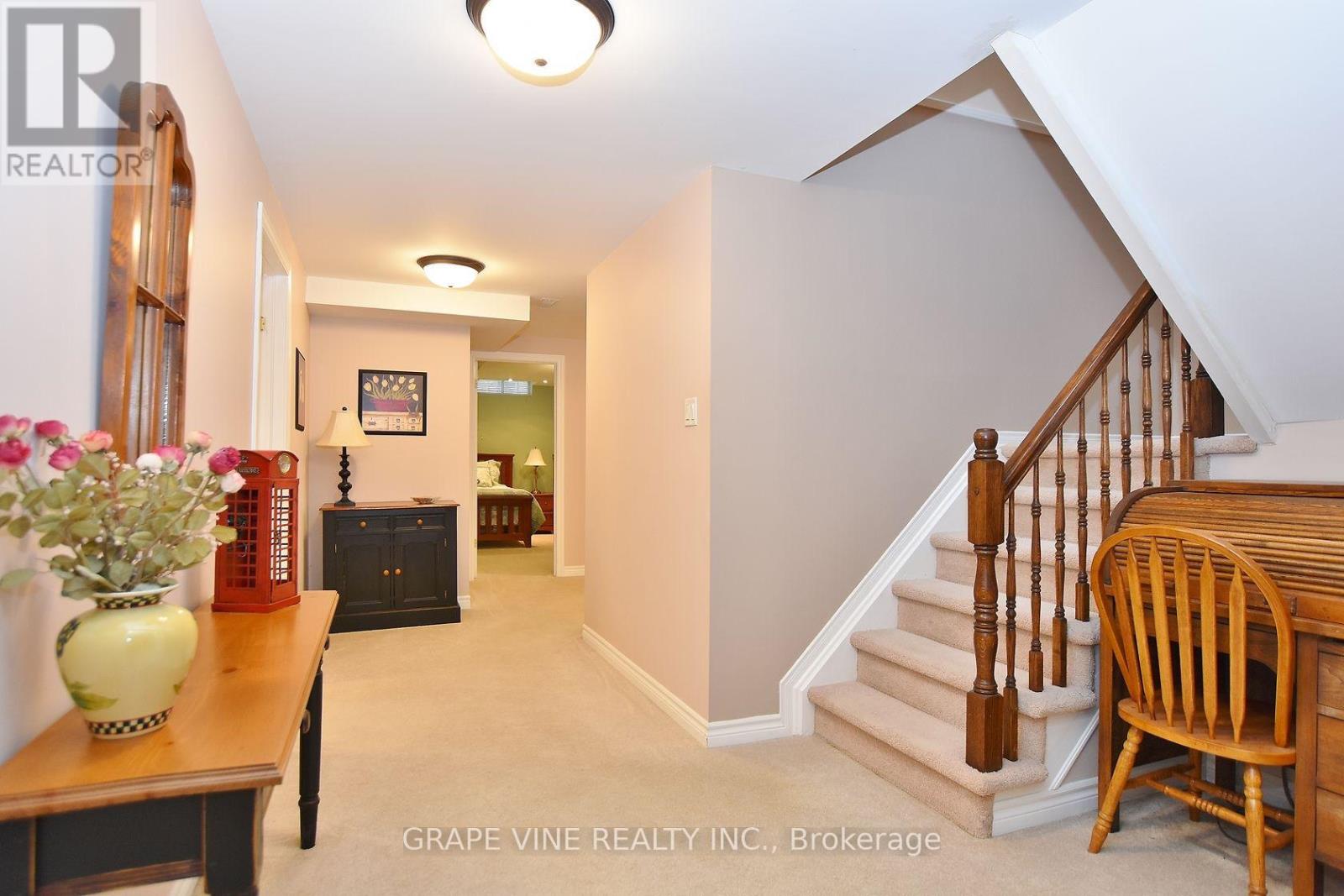 28 DELAMERE DRIVE - 20