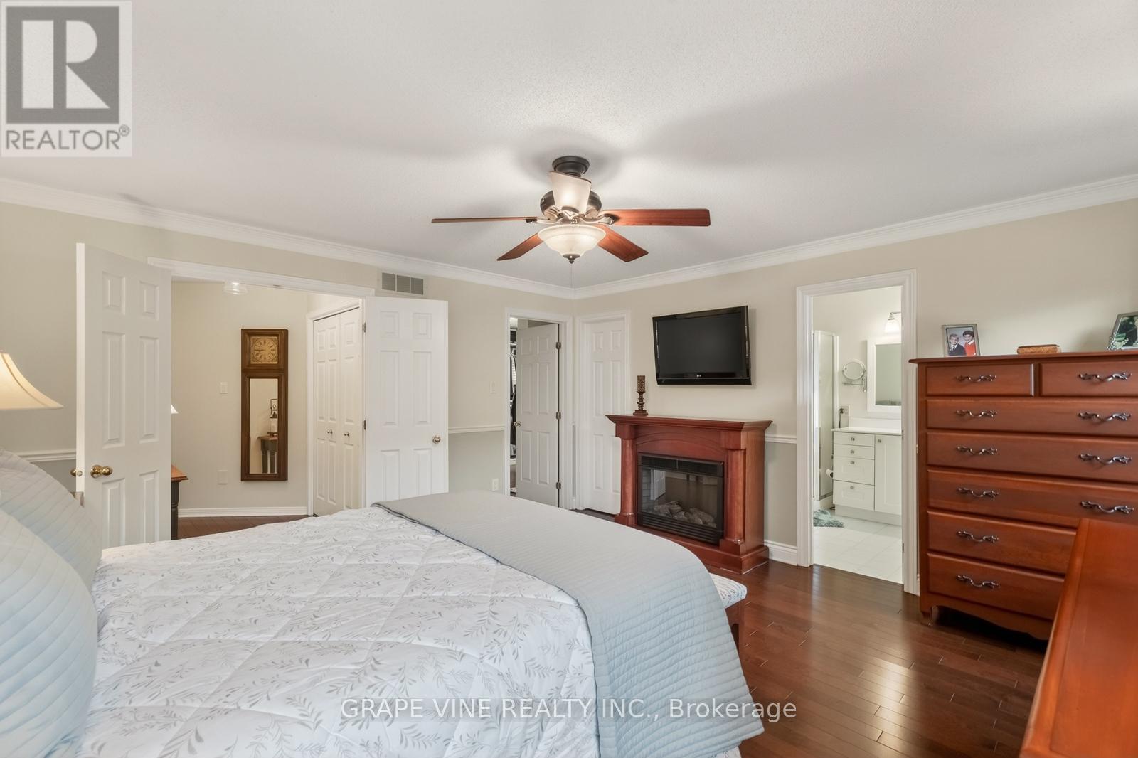 28 DELAMERE DRIVE - 9
