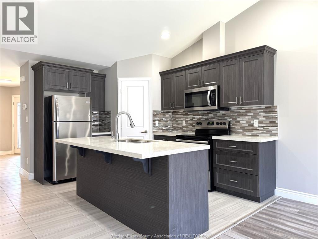 3632 HALLEE CRESCENT, Windsor, Ontario, N8W0B2 — Photo 8