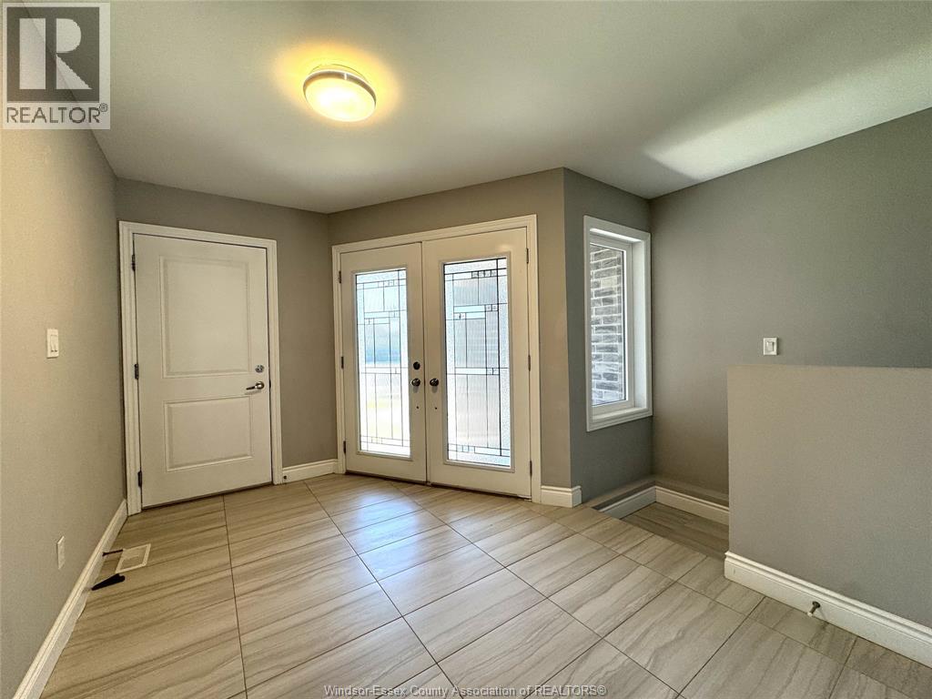 3632 HALLEE CRESCENT, Windsor, Ontario, N8W0B2 — Photo 6