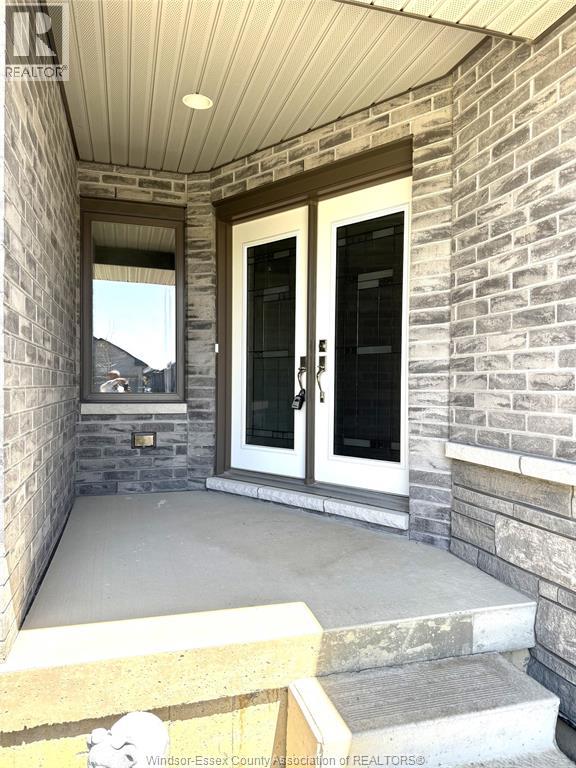 3632 HALLEE CRESCENT, Windsor, Ontario, N8W0B2 — Photo 4