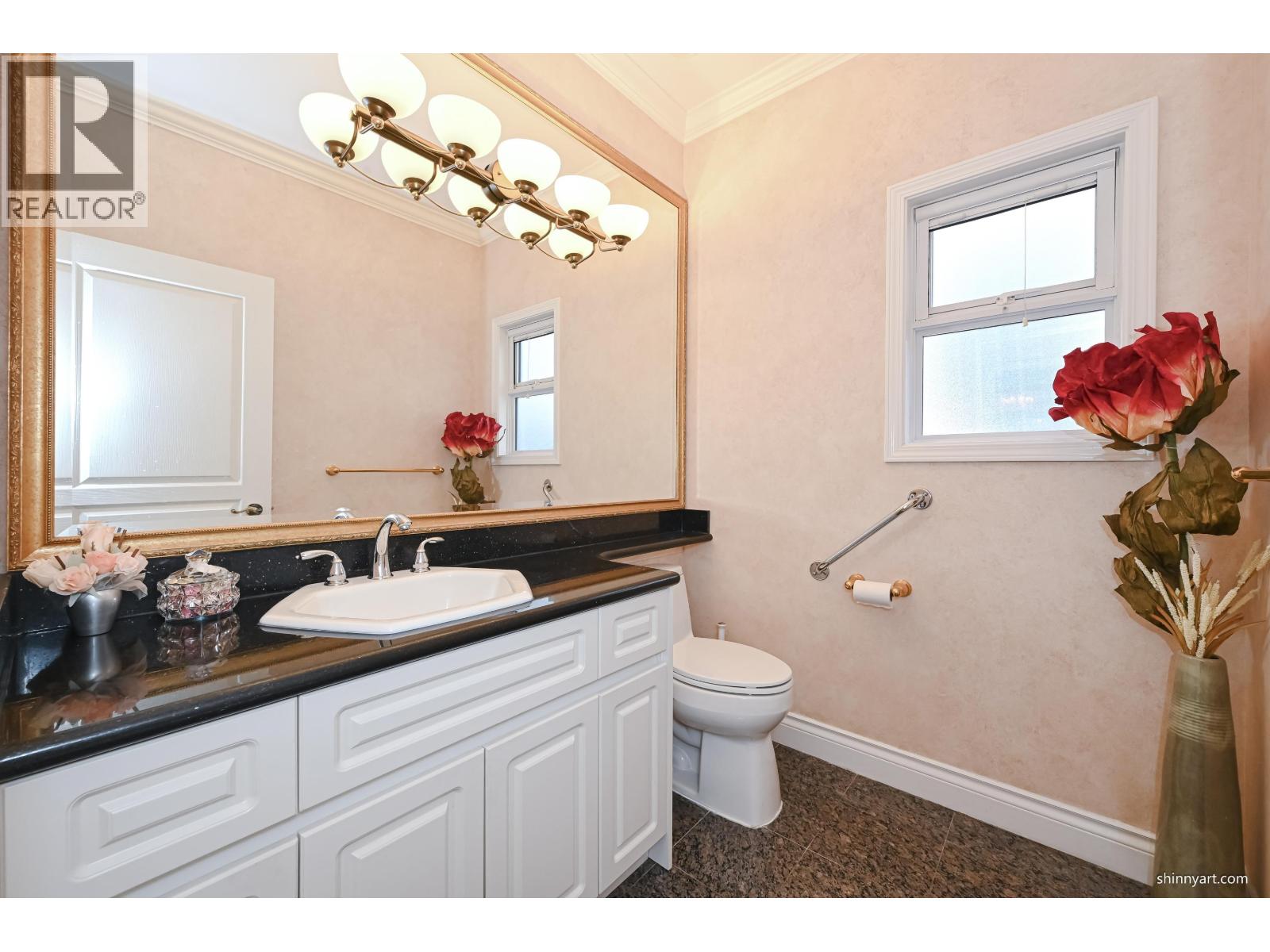 4 Bed, 5 Bath House for Sale in Vancouver – 1933 W 42ND AVENUE, Vancouver - Image 12