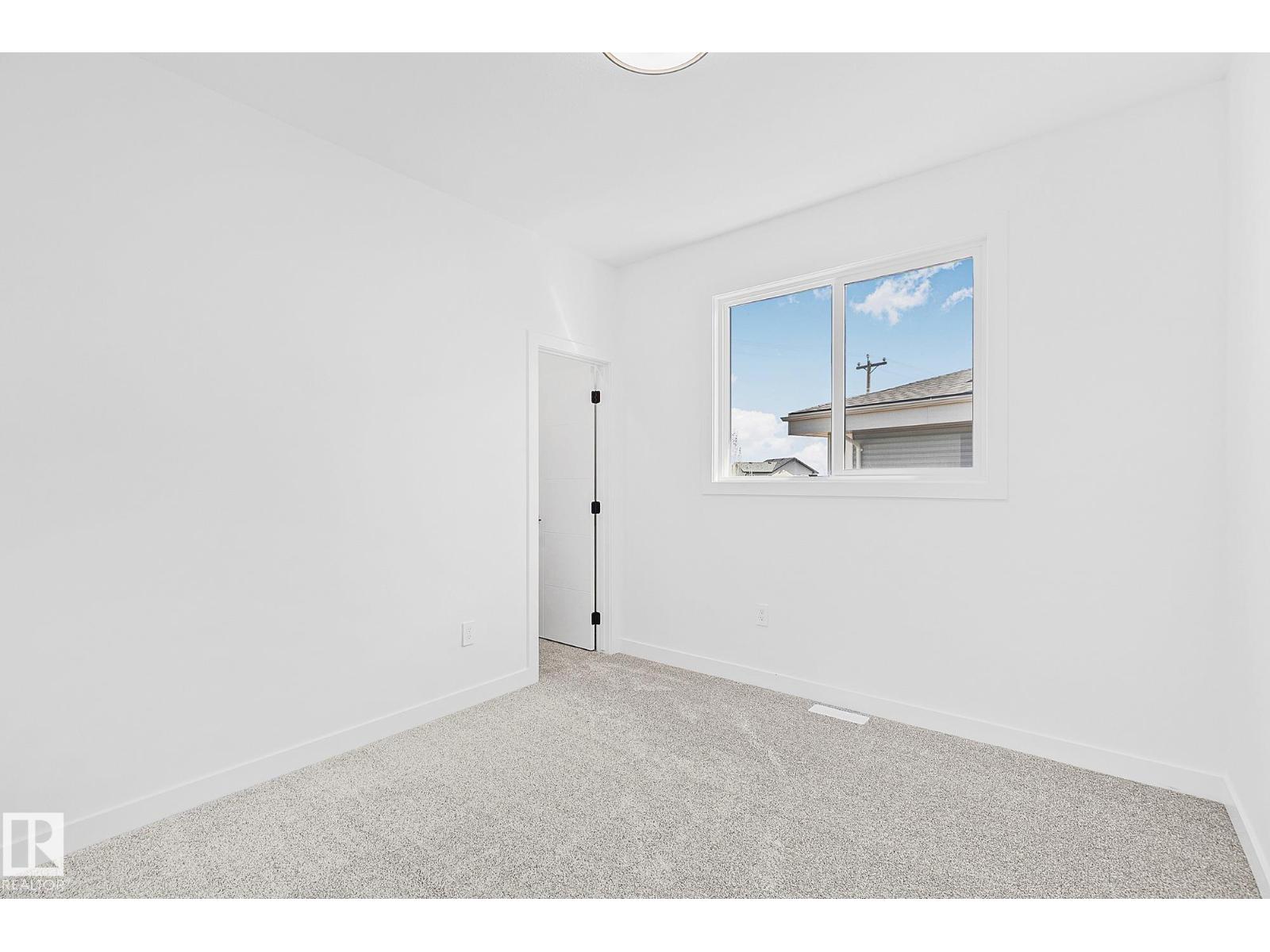 161 Graybriar DR, Stony Plain