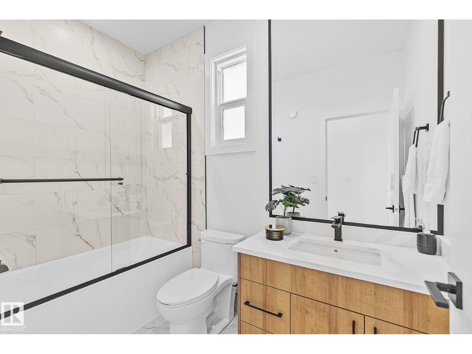 161 Graybriar DR, Stony Plain